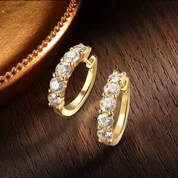 Certified 3ct. t.w. Moissanite Gold Diamond 2cm Huggie Hoop Earrings NEW